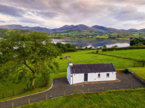 Lough Island Reavy Cottage